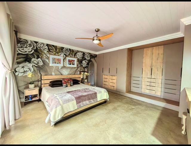 5 BEDROOM HOUSE FOR SALE IN VAALPARK